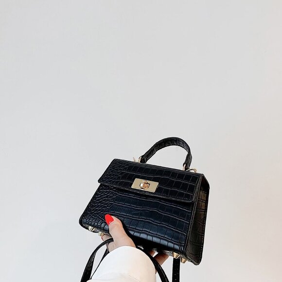 Black Elegant Women's Lightweight Twist Lock Flap Square Bag - Picture 7 of 10